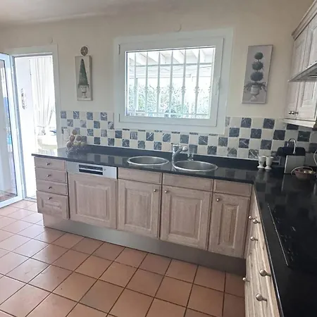וילה Avec Piscine Et Clim - 7 Pers., Vue - Fr-1-768-136 רוקברון-סור-ארז'נס