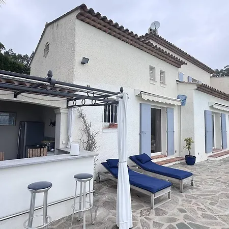 Villa Avec Piscine Et Clim - 7 Pers., Vue - Fr-1-768-136 *